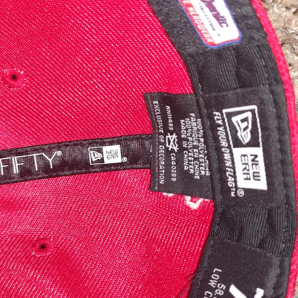 New Era MLB Toronto Bluejays Authentic Fitted Red White Hat 7 3/8 - Picture 9 of 11